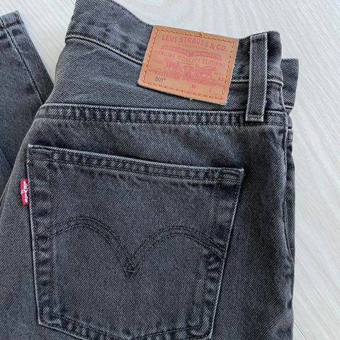 Levis 501 28/30