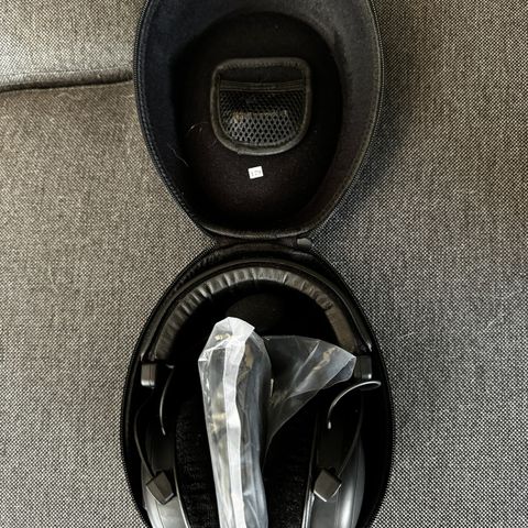 Beyerdynamic MMX300 V2