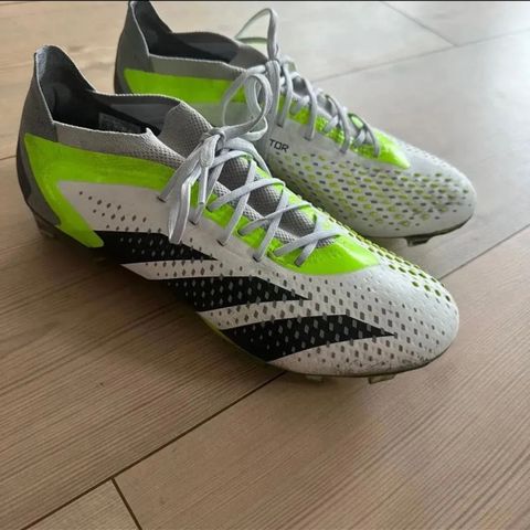 Adidas Predator Accuracy fotballsko str. 39