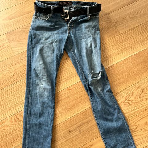 Jacob Cohen Jeans Str 35 m/ Gucci belte