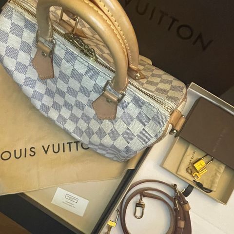 Speedy 25 bandouliere azur canvas fra Louis Vuitton! 🙂