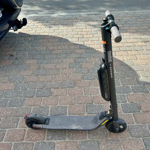 ELsparkesykkel Segway Ninebot KickScooter