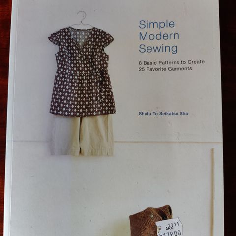 Simple Modern Sewing- Sybok - Sybøker - Klær -Symønster - Shufu To Seikatsu Sha