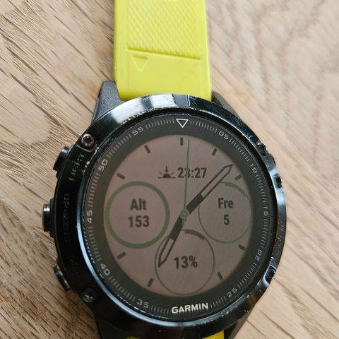 Garmin Fenix 5 Saphire