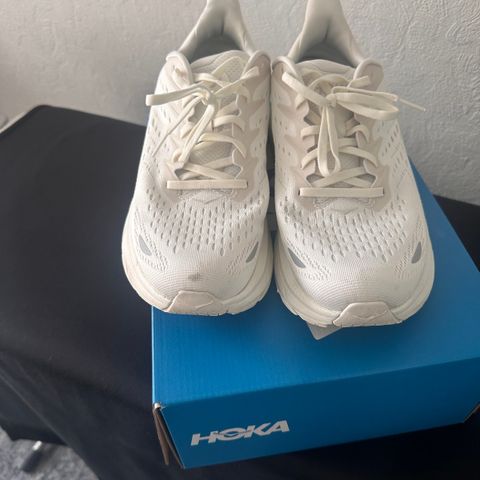 Hoka Whit. Størrelse 44/2