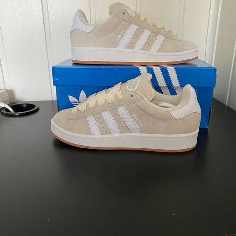 Adidas campus 00s