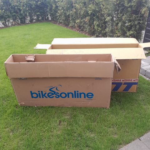 2x Free bike boxes
