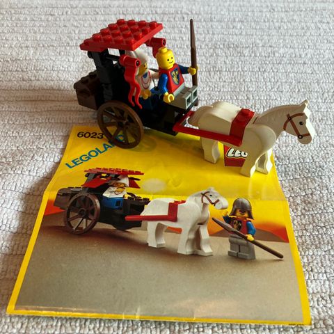 Lego #6023 Maiden’s cart fra 1986