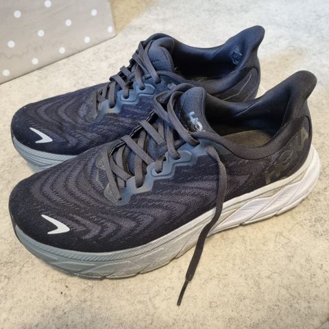 Hoka arahi 6 wide, str. 41 1/3