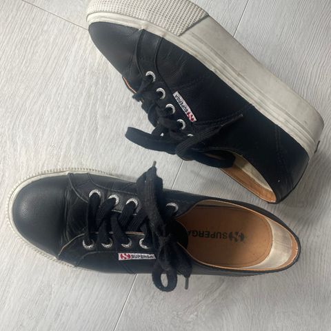 Superga