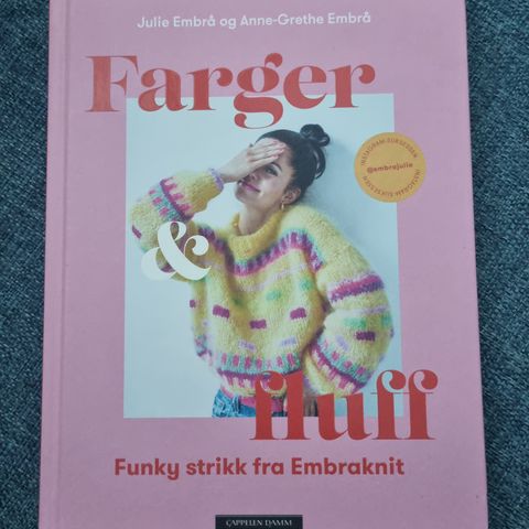 Farger & Fluff Strikkebok