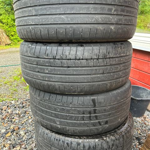 Brukte sommerdekk bridgestone allenza 255/50/20. 4mm mønster. Audi -etron