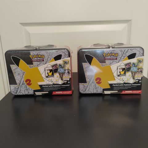 Pokemon celebration Collector chest (sealed)