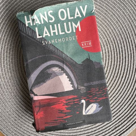 Hans Olav Lahlum - Svanemordet