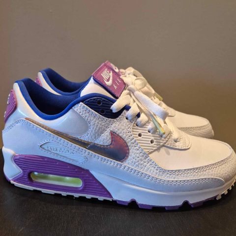 Nike Air Max 90