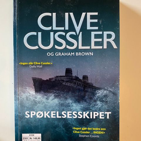 Clive Cussler sin «Spøkelsesskipet», pocket utgave.