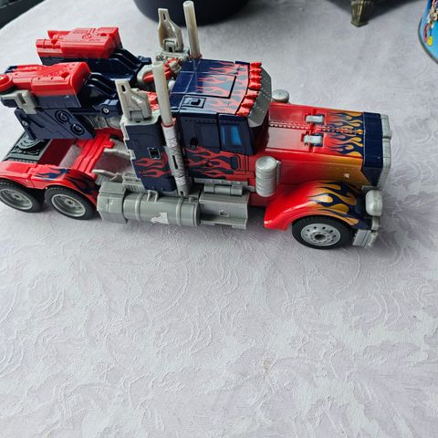 TRANSFORMER 2007 MOVIE LEADER OPTIMUS PRIME