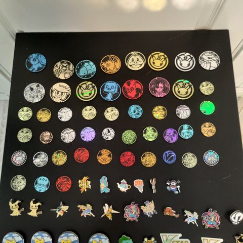 Pokemon Pins