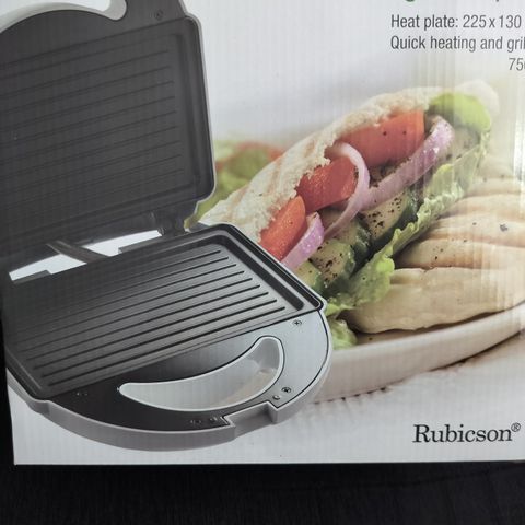 2 x Sandwich maker 750w - 198 kr