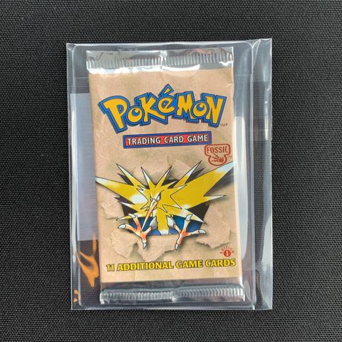 Pokemon 1st edition Fossil Booster Pack