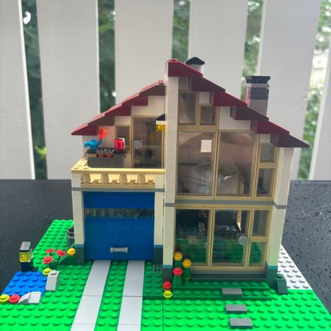 Lego,  Set 31012 Creator, Family House