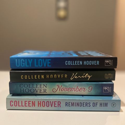 Bøker fra Colleen Hoover