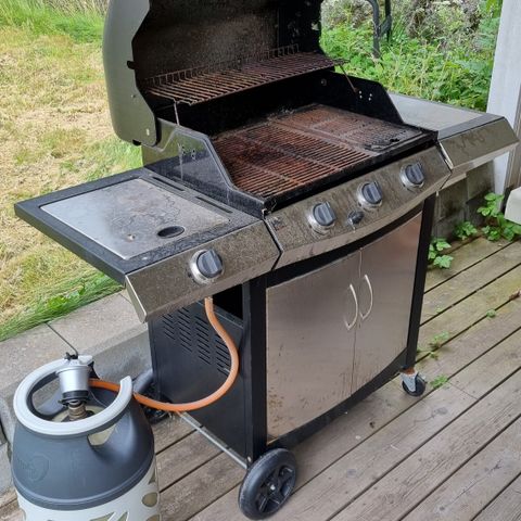 Futur Gassgrill med gassbeholder