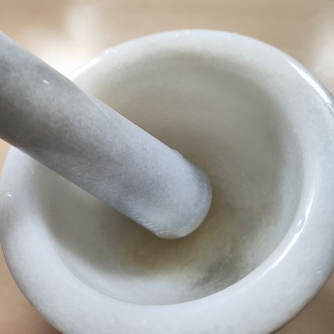 Grinding bowl marmor