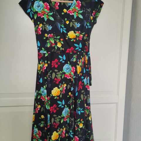 Collectif - stil. Lady Vintage kjole, str M