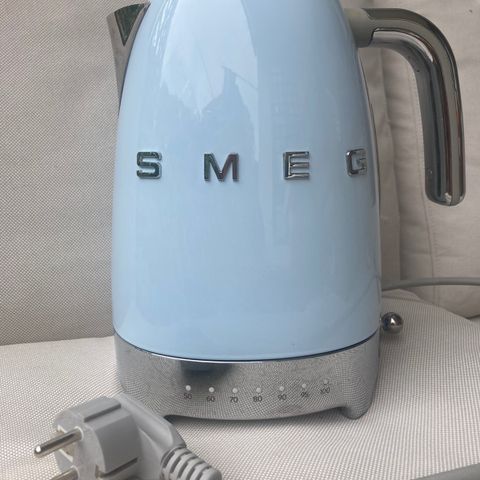 Vannkoker med temperaturjustering fra SMEG