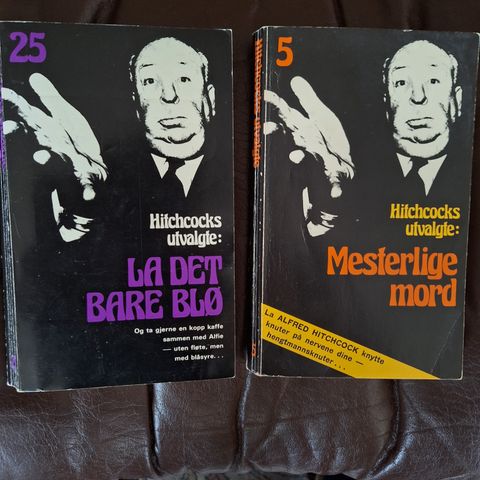2 krimbøker nr. 5 og 25 av Alfred Hitchcocks utvalgte selges. Kan sendes.
