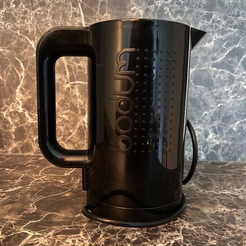 Bodum Bistro vannkoker 1L svart