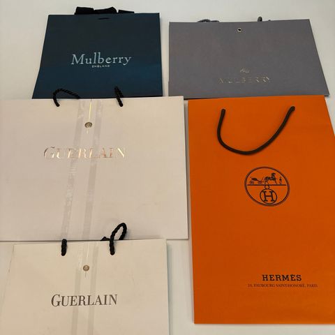 Poser fra Guerlain - Mulberry og Hermés