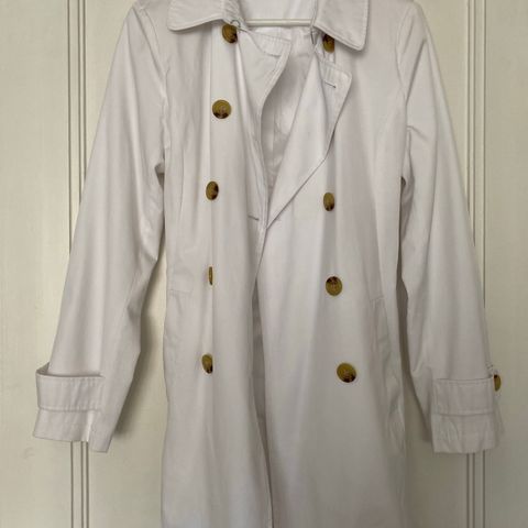 Ralph Lauren trenchcoat.