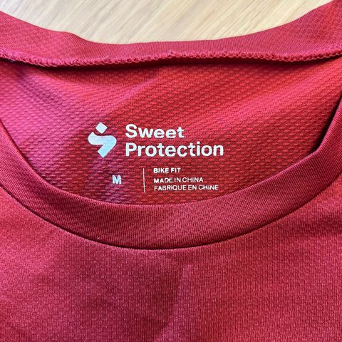 Fresh Sweet Protection tee selges rimelig 🚴☀️