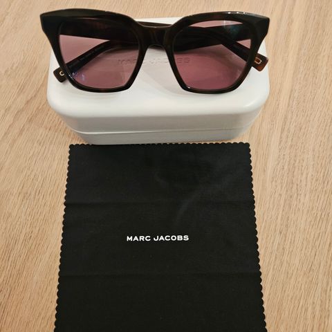 Marc Jacobs solbriller.