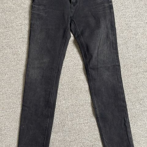 NY mørkegrå jeans fra REPLAY i str 29
