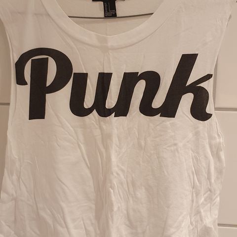 T-skjorte PUNK fra Forever21 str S