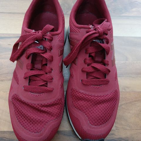 New Balance joggesko i størrelse 37,5