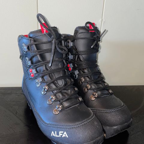 Fjellski sko Alfa Women's Vista Advance GTX Black