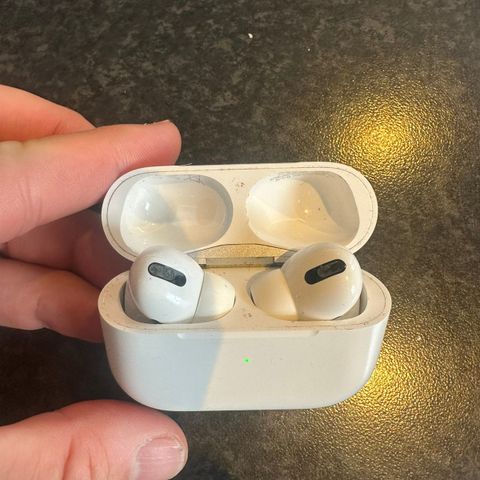 AirPod pro (2.gen) selges