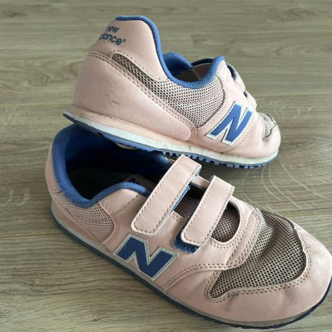 Sko til jente (Str. 35) New balance