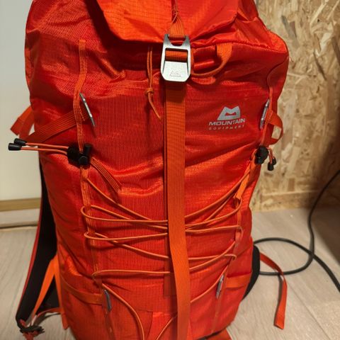 Mountain equipment tupilak 45