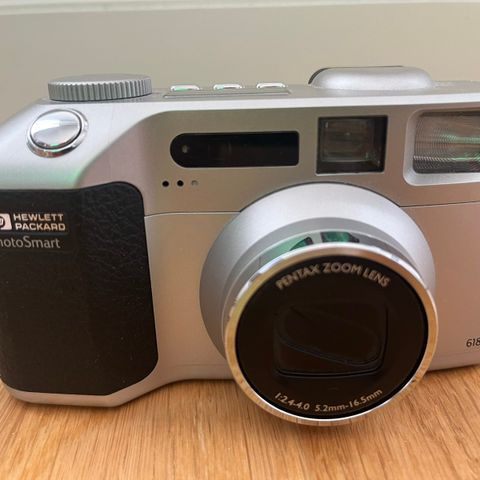 Digitalkamera - Hewlett Packard C6324A inkl. batterier