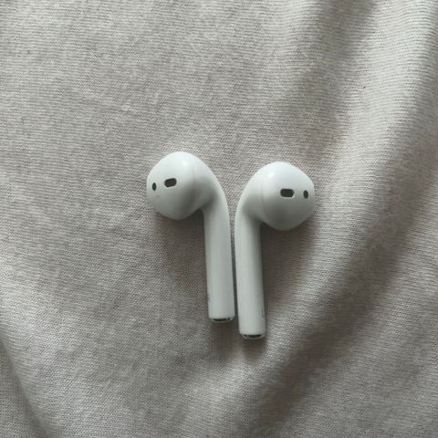 Apple AirPods propper