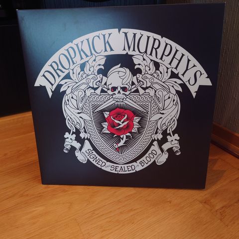 Dropkick Murphys - Signed And Sealed In Blood. 2 LP.