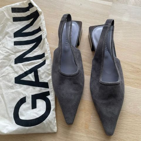 Ganni Slingback