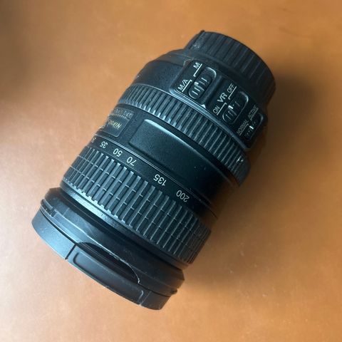 Nikon 18-200 mm DX VR