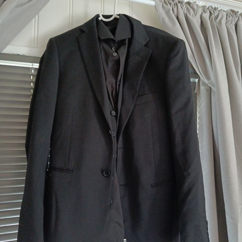 Dress fra dressman