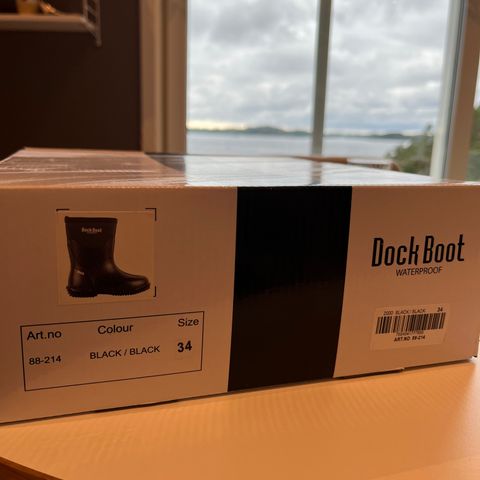 Dock boot str 34